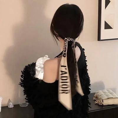 女人是英雄